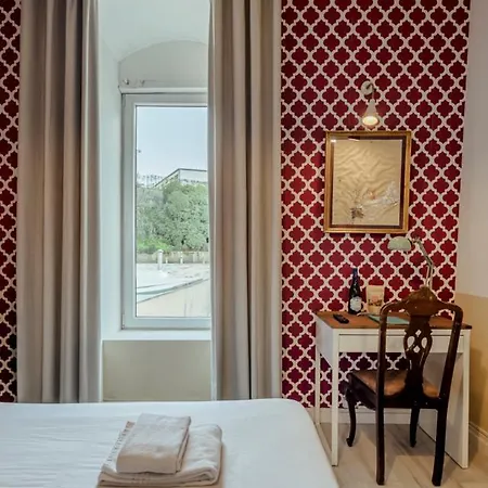 Labor Alliance By Lovelystay Lisbon