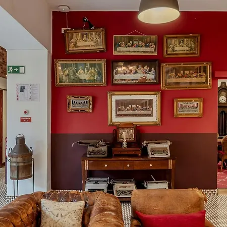Labor Alliance By Lovelystay Lisbon