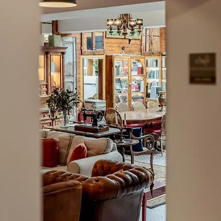 Apartment Labor Alliance By Lovelystay *