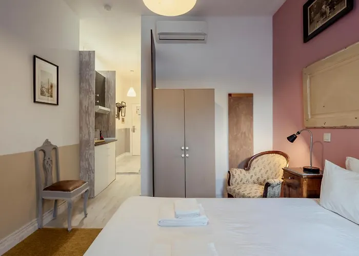 Labor Alliance By Lovelystay